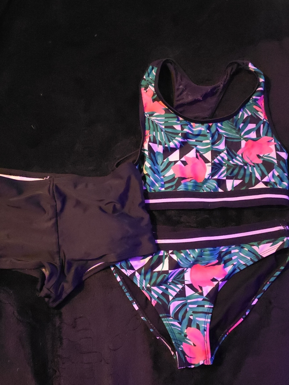 Joe Boxer Girls Tropical Print Three-Piece Swimset - Black, Pink & Green